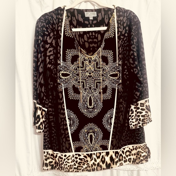 JM Collection Tops - JM Collection Y2K Leopard-Panther Print w/Gold Chain Front Closure Blouse P/XL